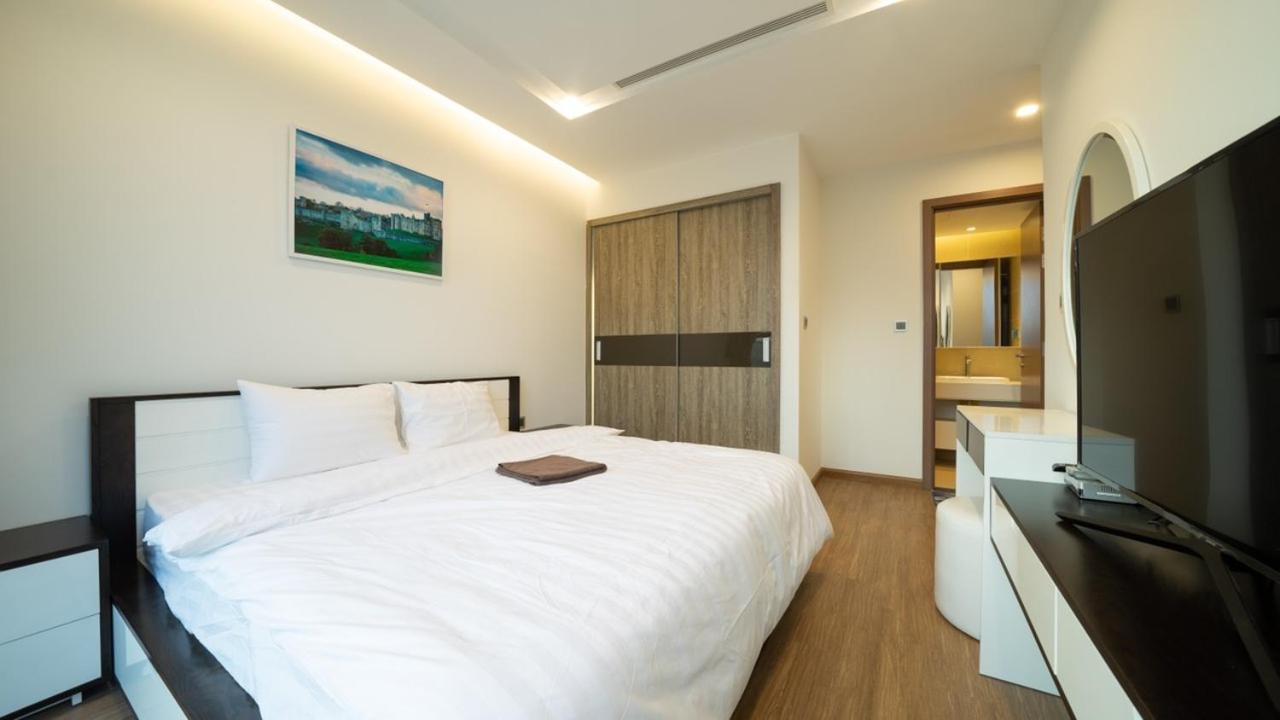 Bom Homes- Vinhomes Metropolis-Service Apartment Hanoi Exterior photo